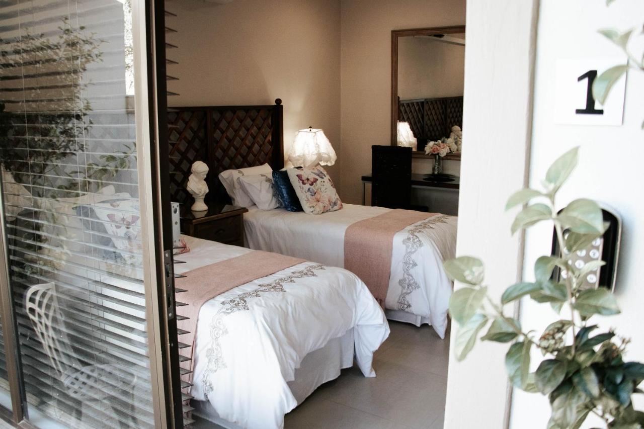 Mi Vida Guesthouse Klerksdorp Exterior foto